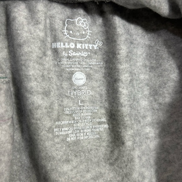 Hello Kitty Gray Skirt - Picture 4 of 4